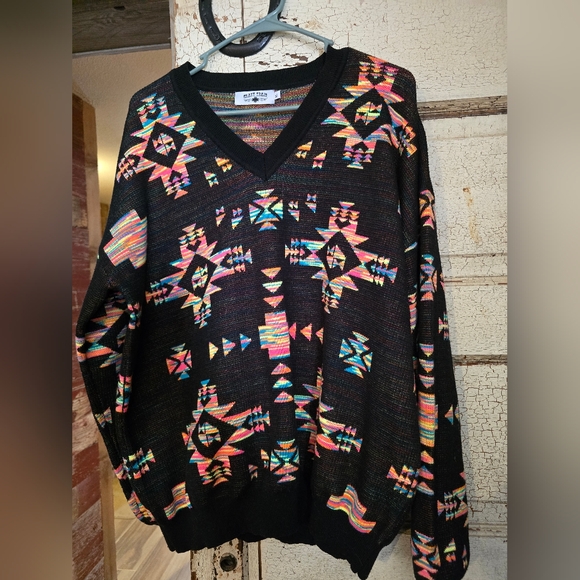 Crazy Train Sweaters - Womens CRAZY TRAIN V Neck Sweater Western Southwest Style Sz. XL EUC!